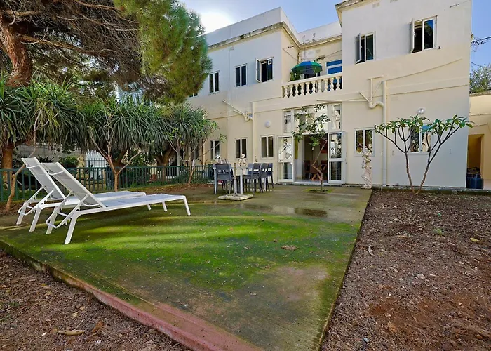Apartman Spacious 3br With Private Garden T5 San Ġiljan